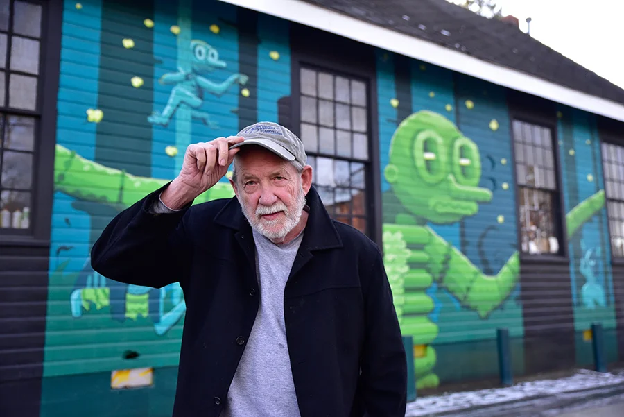 Dynamic Murals